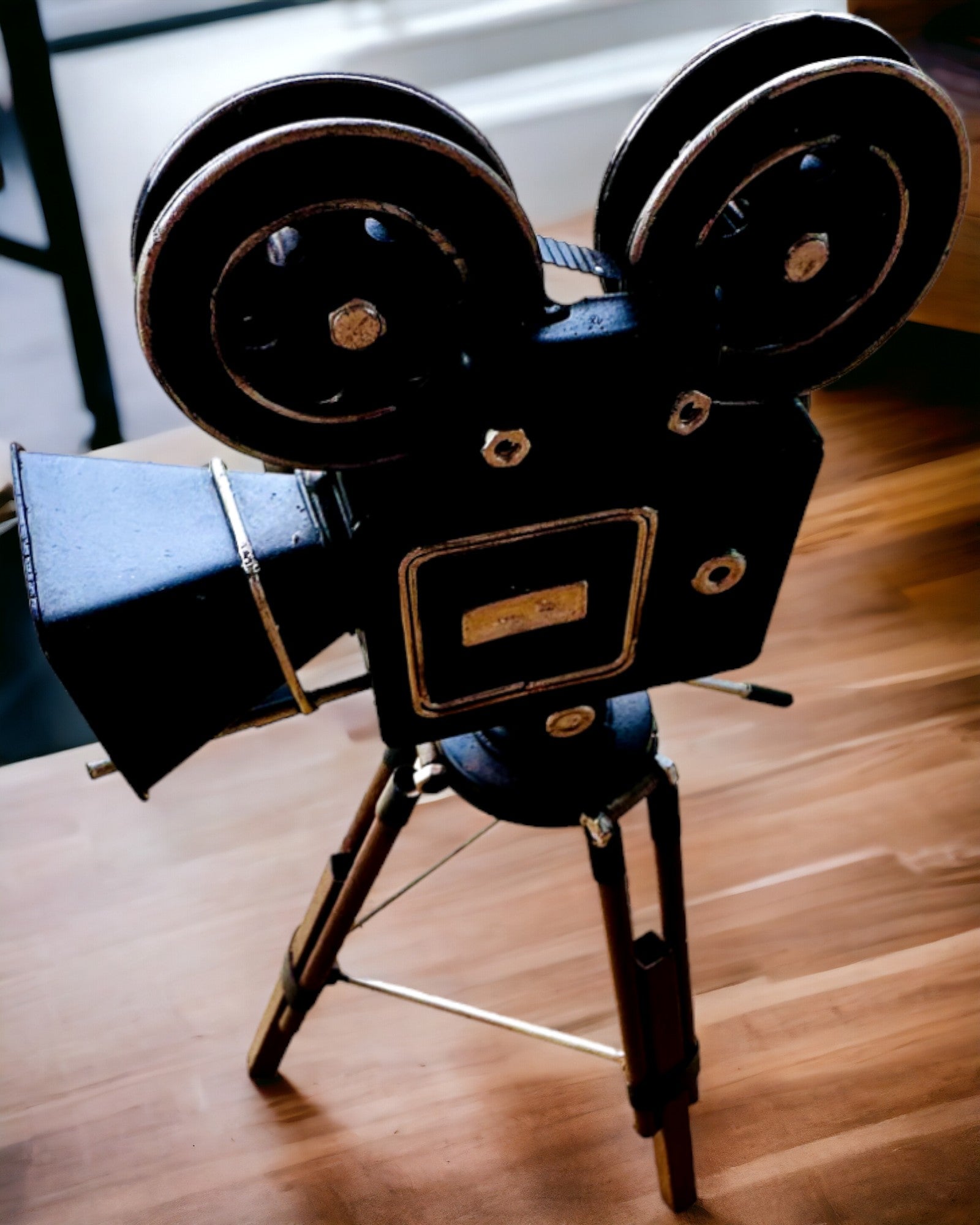 Retro Kamera "Filmowa Nostalgia", személyre szabható gravírozással