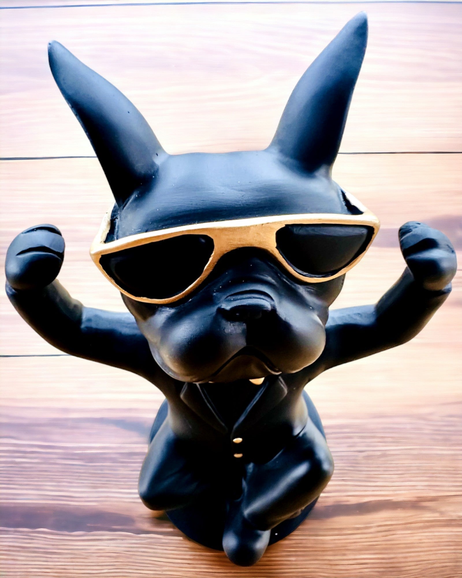 Figurka Bulldog Elegance - Exkluzív pohártartó, gravírozási lehetőséggel
