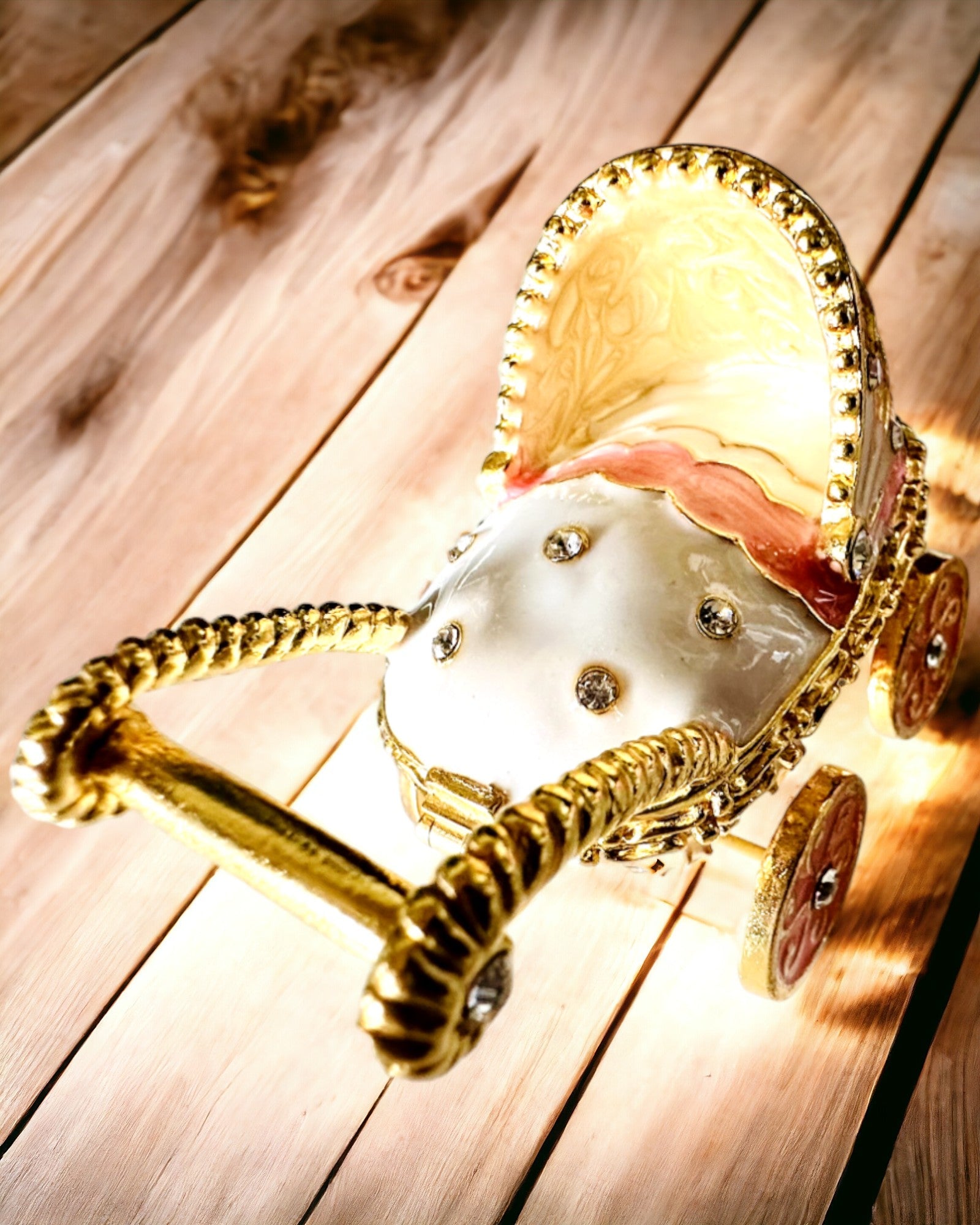 Kis Mesebeli Ékszerkocsi, kincsek - Királyi Elegancia, személyre szabás gravírozással