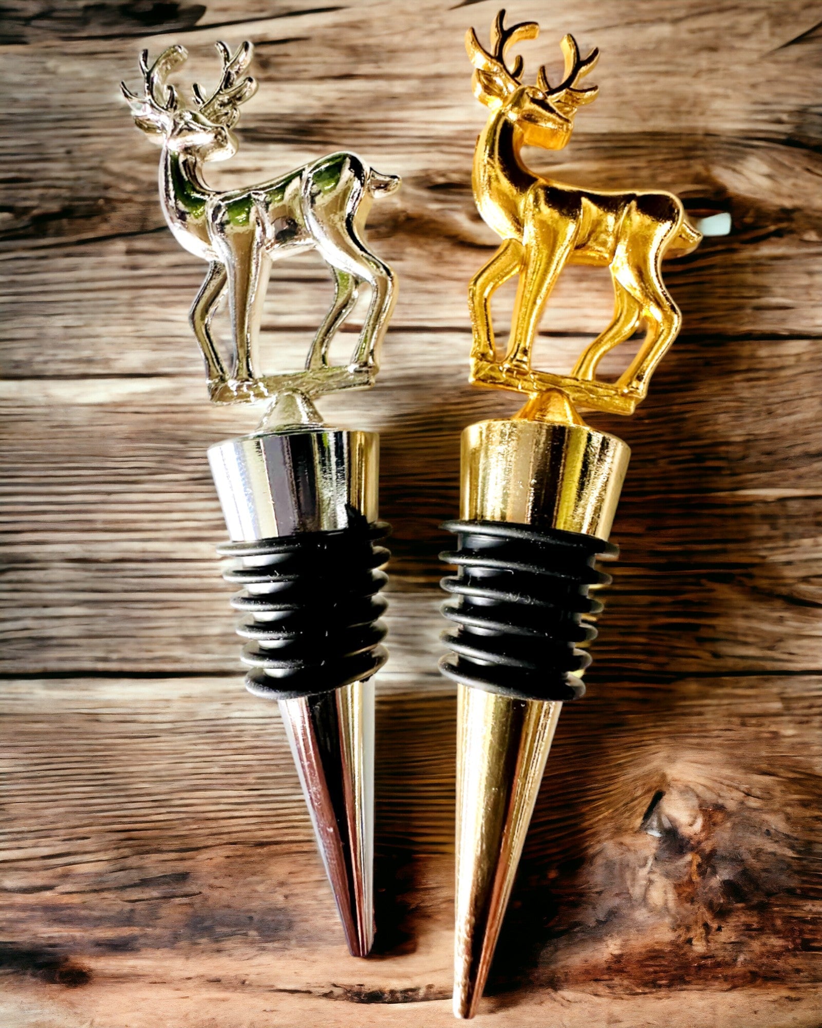 Exkluzív Fém Borosdugó Szarvassal - Elegáns és Funkcionális, gravírozással személyre szabható