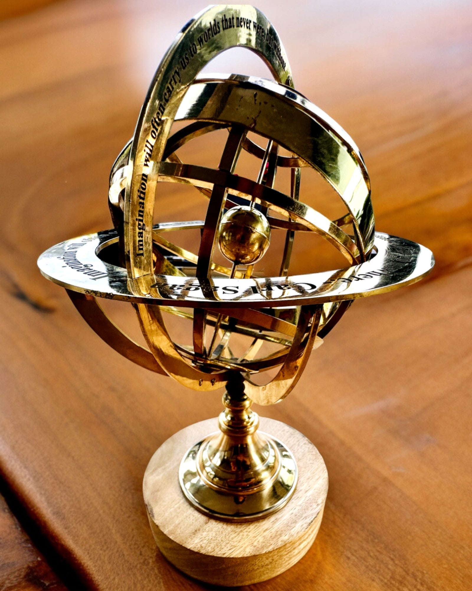 Astrolabium Artis - Kézzel Készített Gravírozási Lehetőséggel, irodai dekoráció, prémium