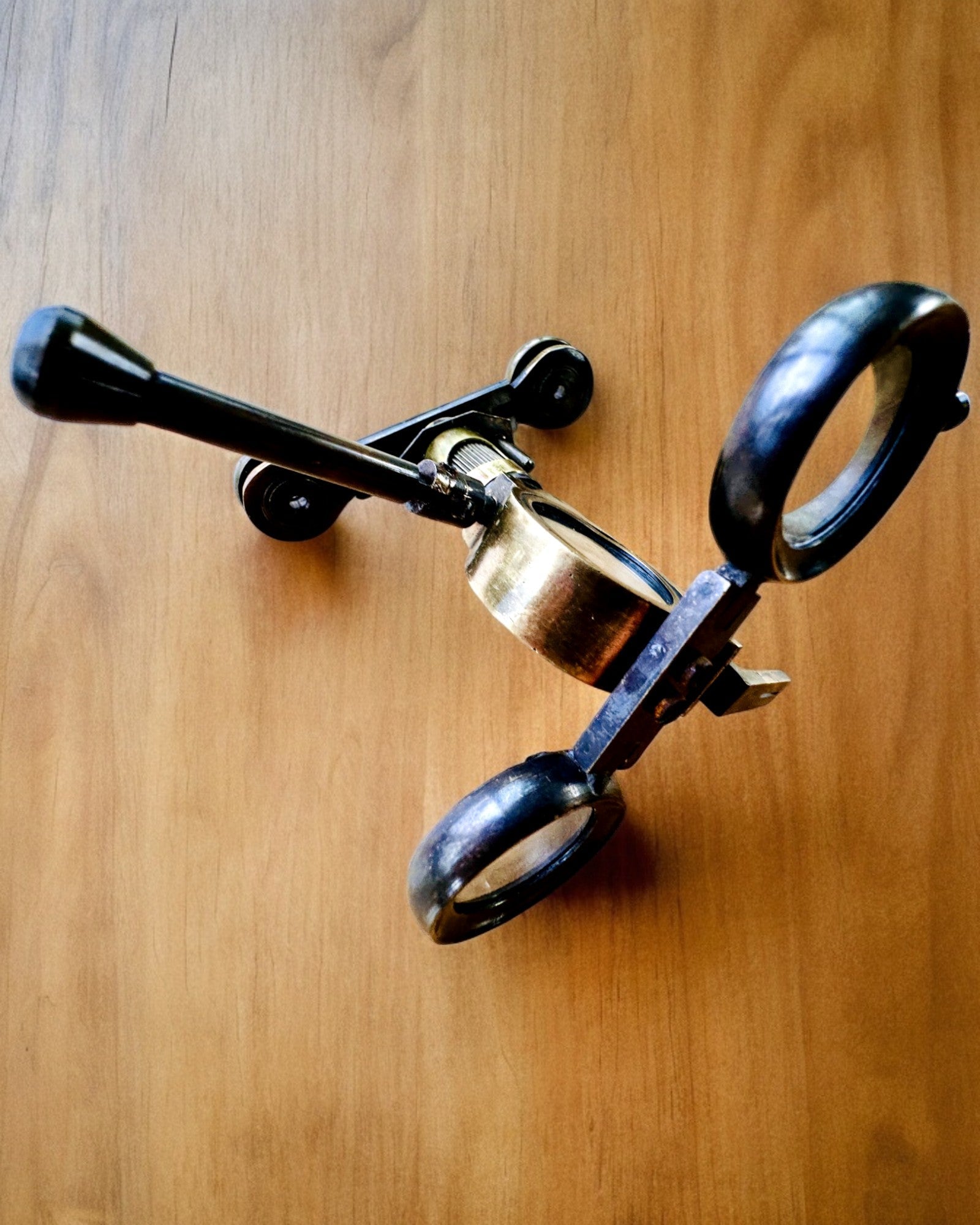 Binocular Nautica - Exkluzív Vintage Kiegészítő - Kézzel Készített Gravírozási Lehetőséggel, irodai dekoráció, prémium