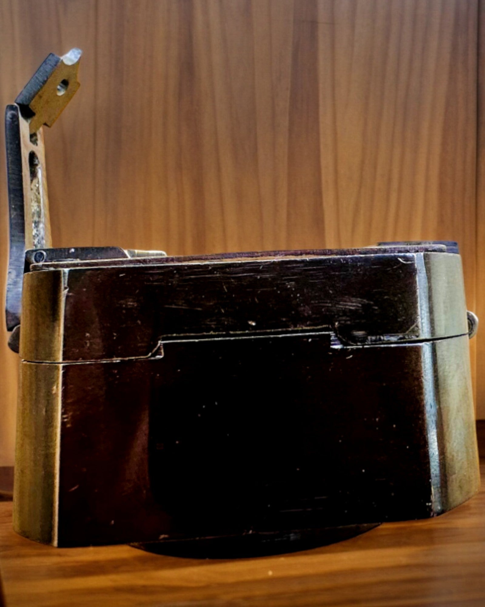 "Navigator" kapitányi, masszív, prémium iránytű - személyre szabható gravírozással