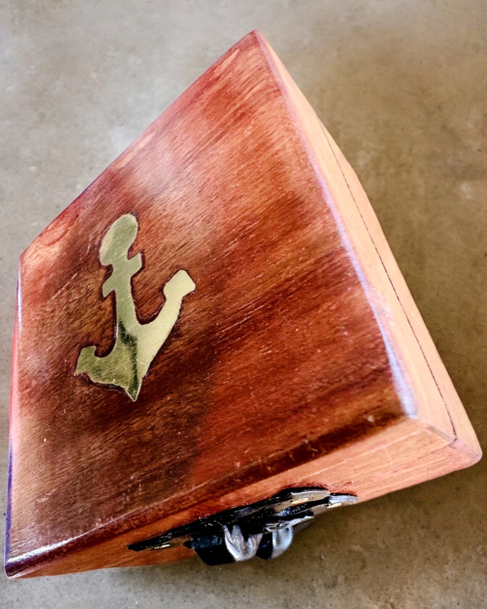 "Maritime" kompakt iránytű fa doboz - személyre szabható gravírozással