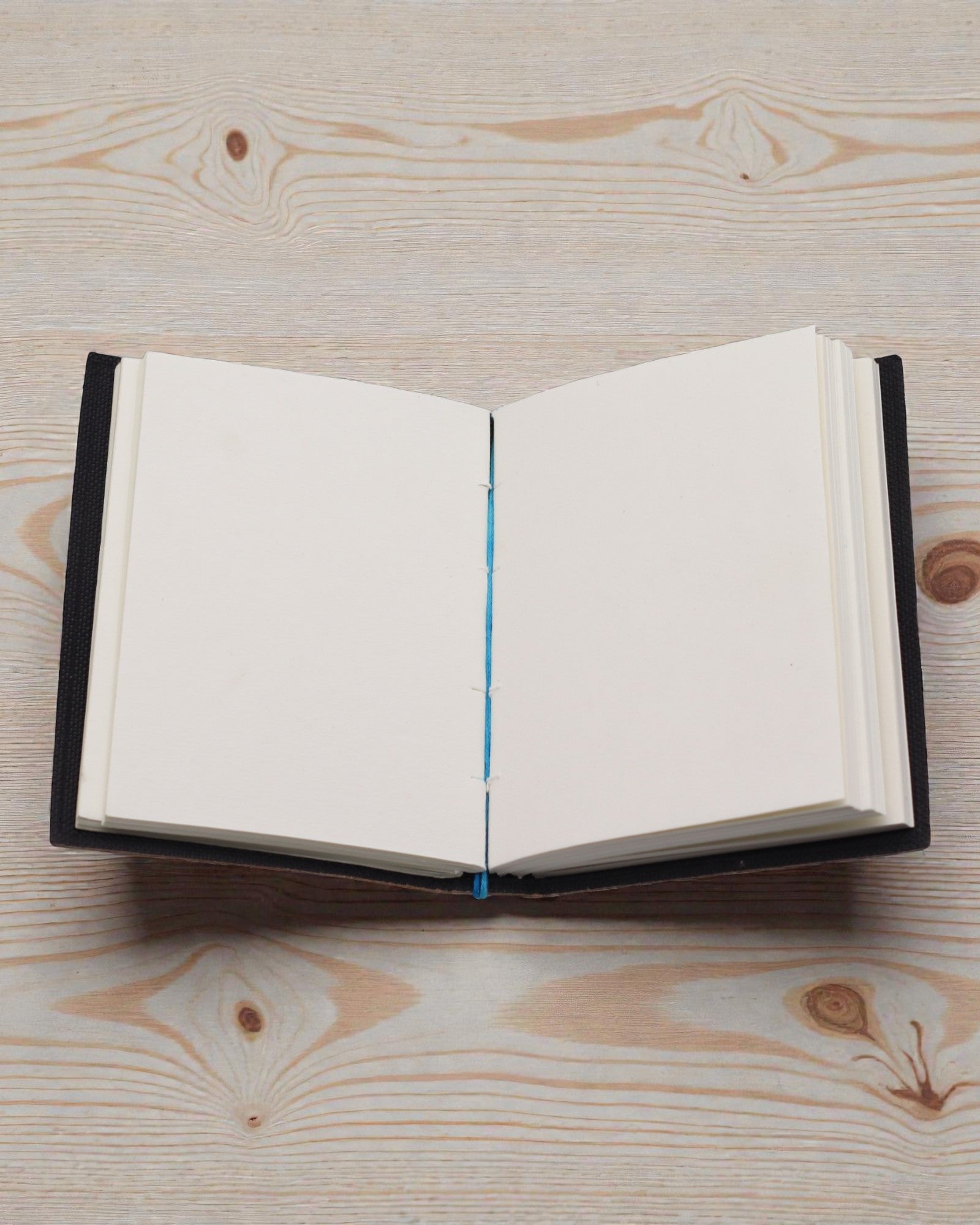 Chakra Flow – Skórzany Notatnik My Chakras Are Aligned AF