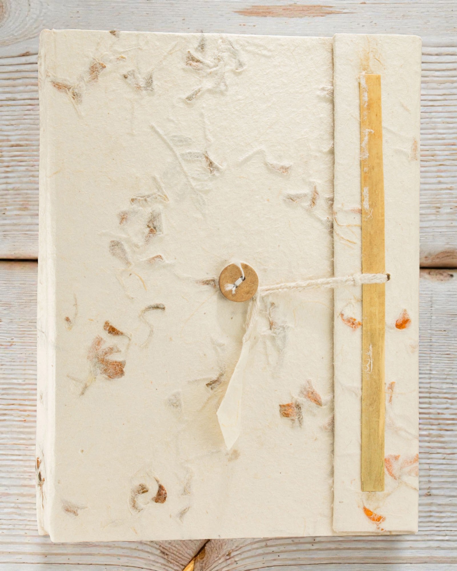 Duży Notatnik Lokta Botanical Bloom – Kwiaty (45 kartek, 21 x 15 cm)