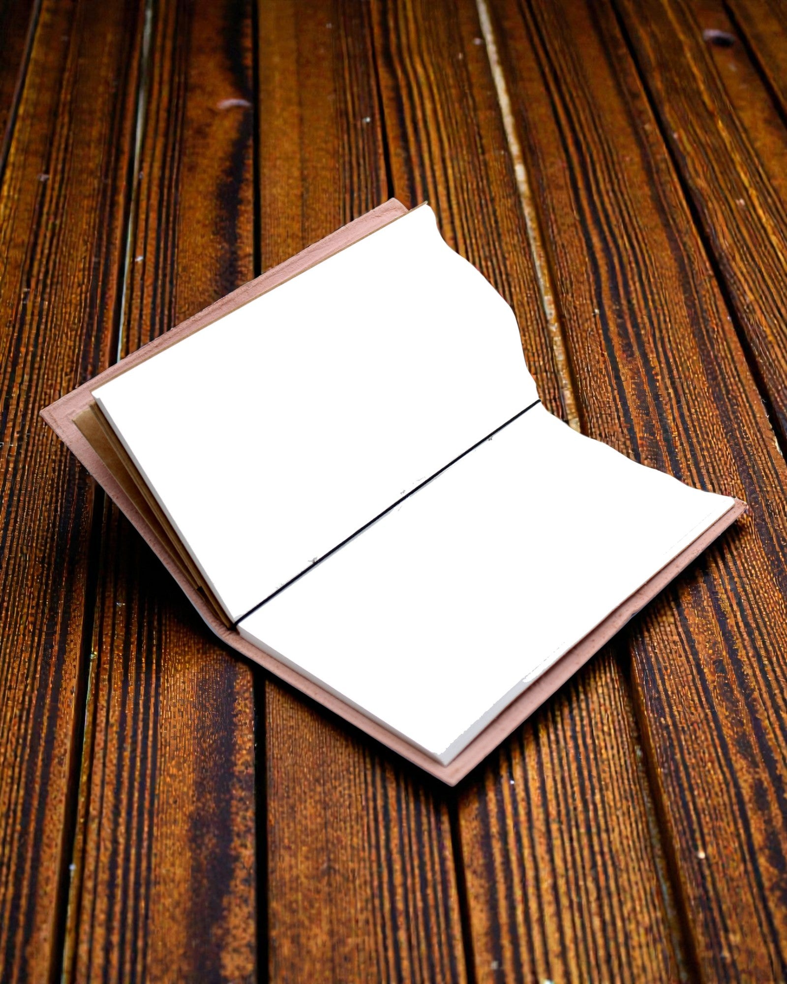 A kaland kezdődik – piros bőr jegyzetfüzet, kézzel készített 22 × 12 × 1,5 cm, 80 oldal