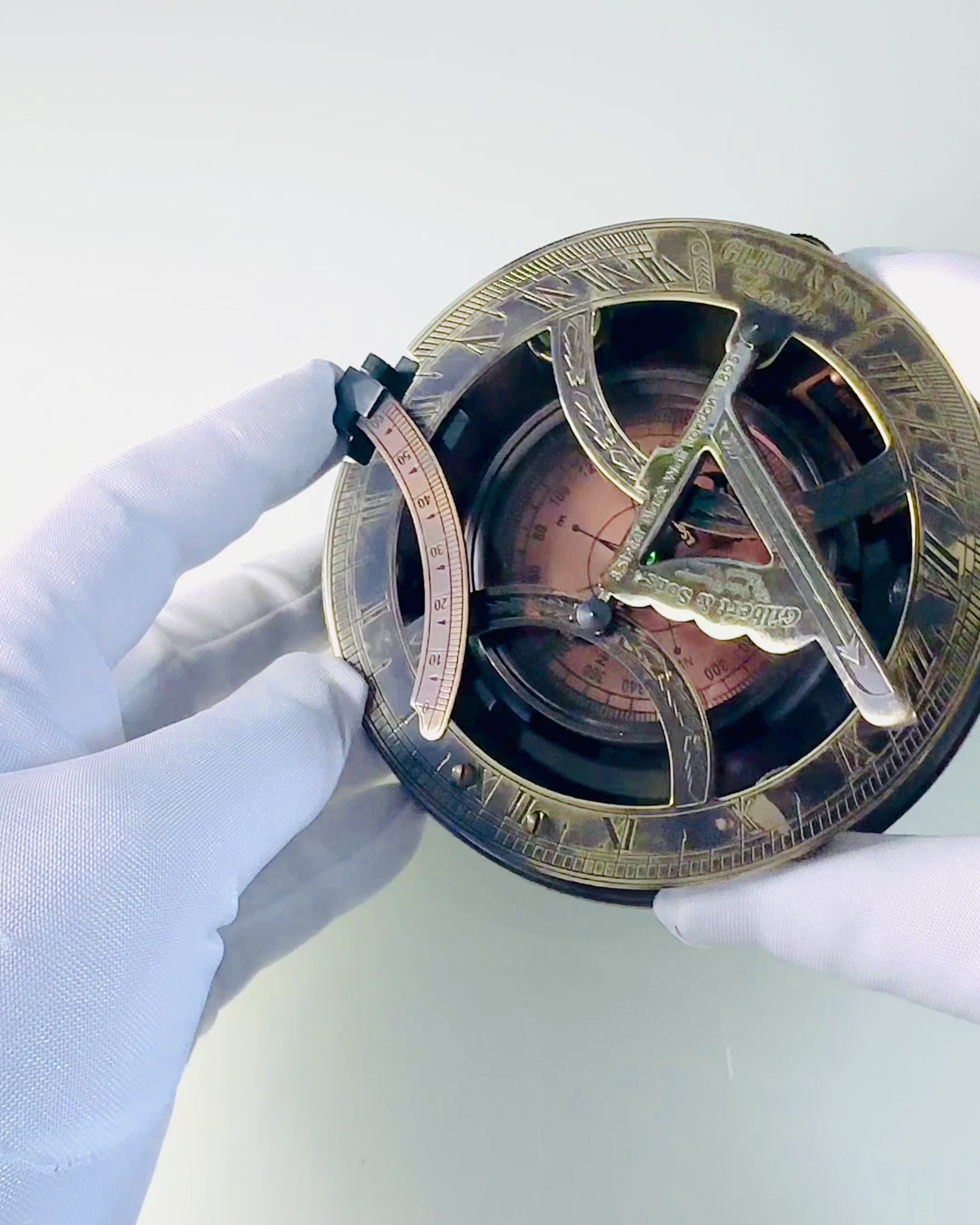 Antik Prémium Navigációs Iránytű Gravírozási Lehetőséggel – Kézzel Készített