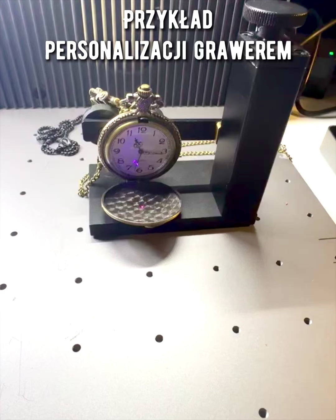 „Road King” Zsebóra – Teherautó motívummal, gravírozással, ajándékba
