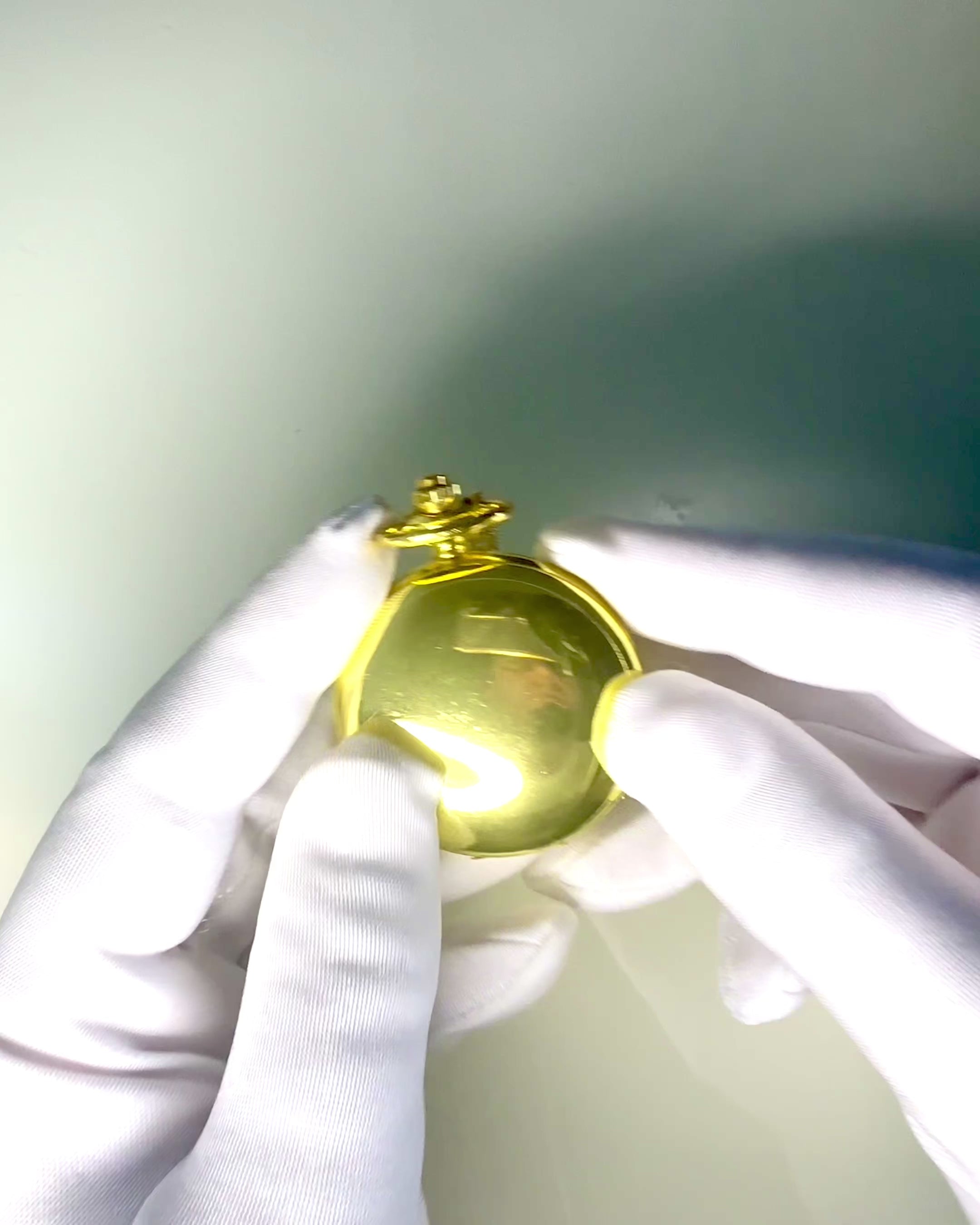 Arany színű, gravírozható vintage stílusú zsebóra