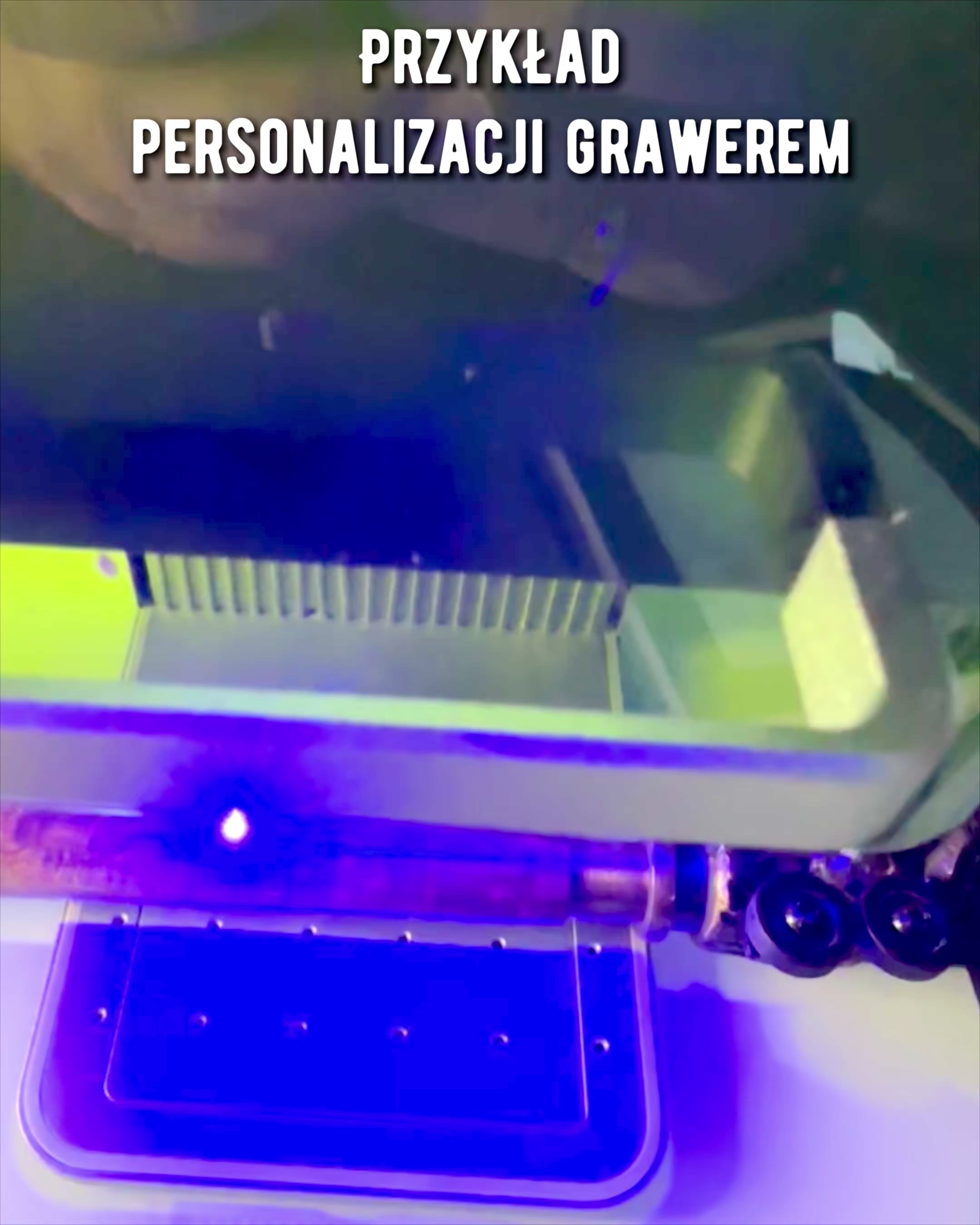 Laska Spacerowa Wolf - indiai mangófa gravírozási lehetőséggel, barna arany díszítések