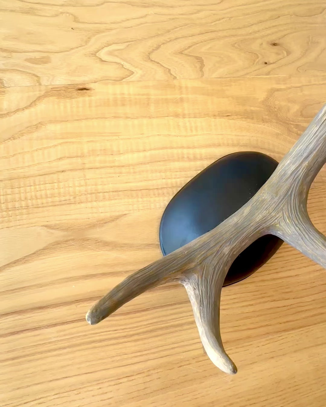 "Szarvas" Borállvány Gravírozási Lehetőséggel Ajándékba