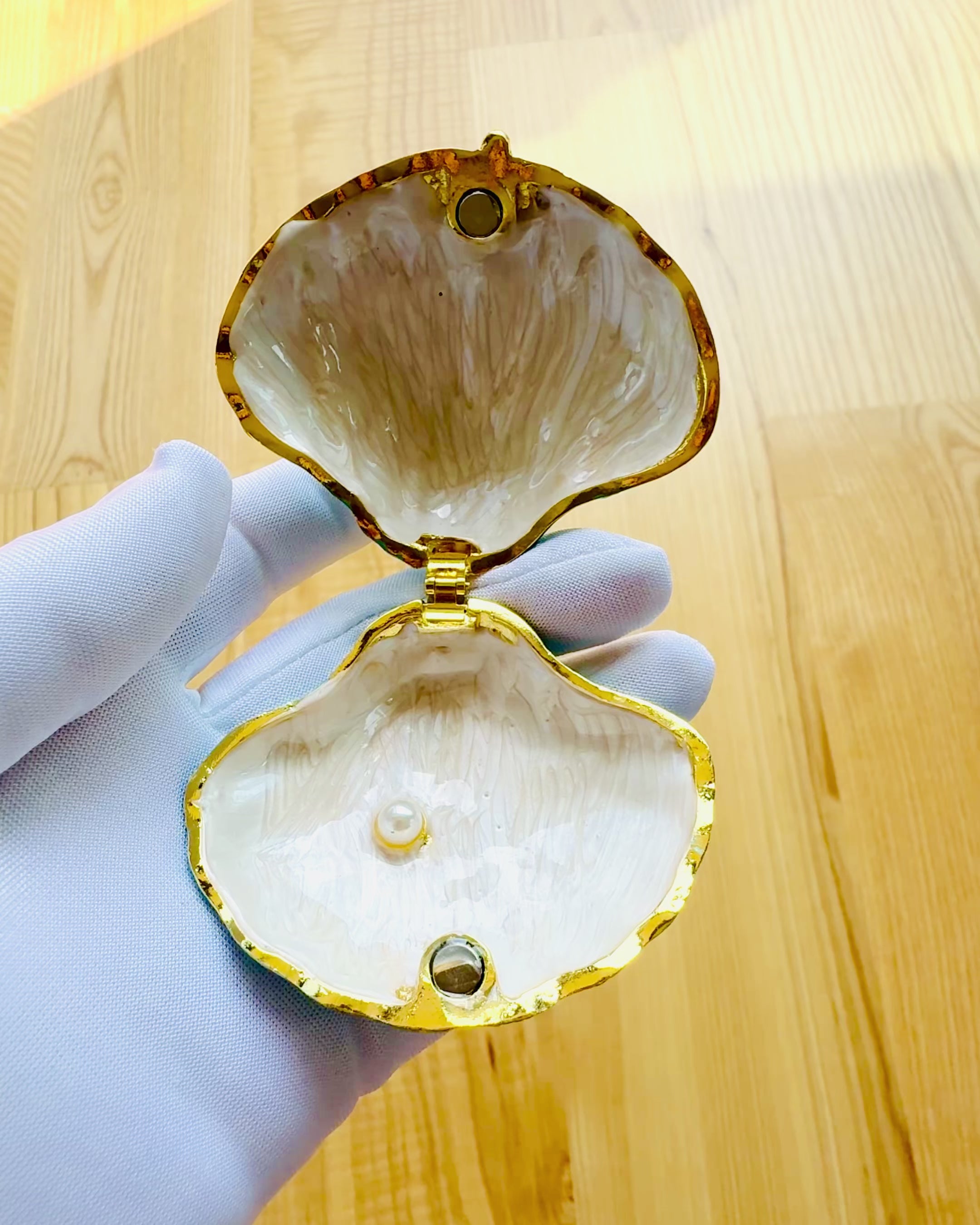 Emlékek Kincstára Kagyló - Ékszerdoboz gravírozással személyre szabható, ajándék