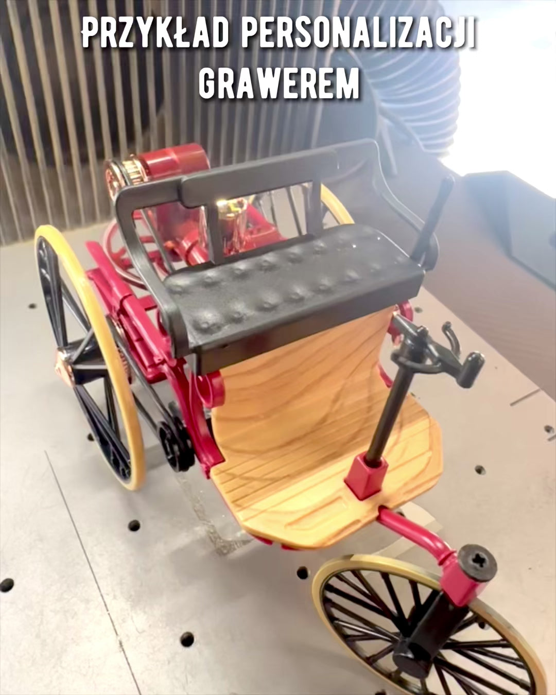 Retro Trójkołowiec Benz Patent-Motorwagen - Model Kolekcjonerski, personalizacja grawerem na prezent