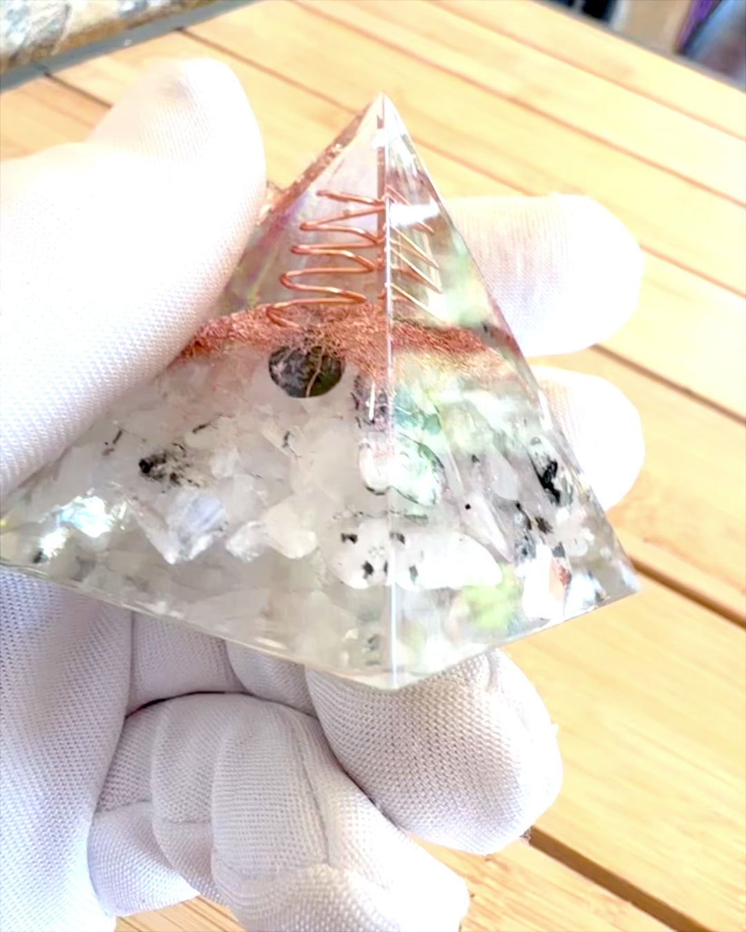 Orgonit "Copper Harmony" energetikai piramis
