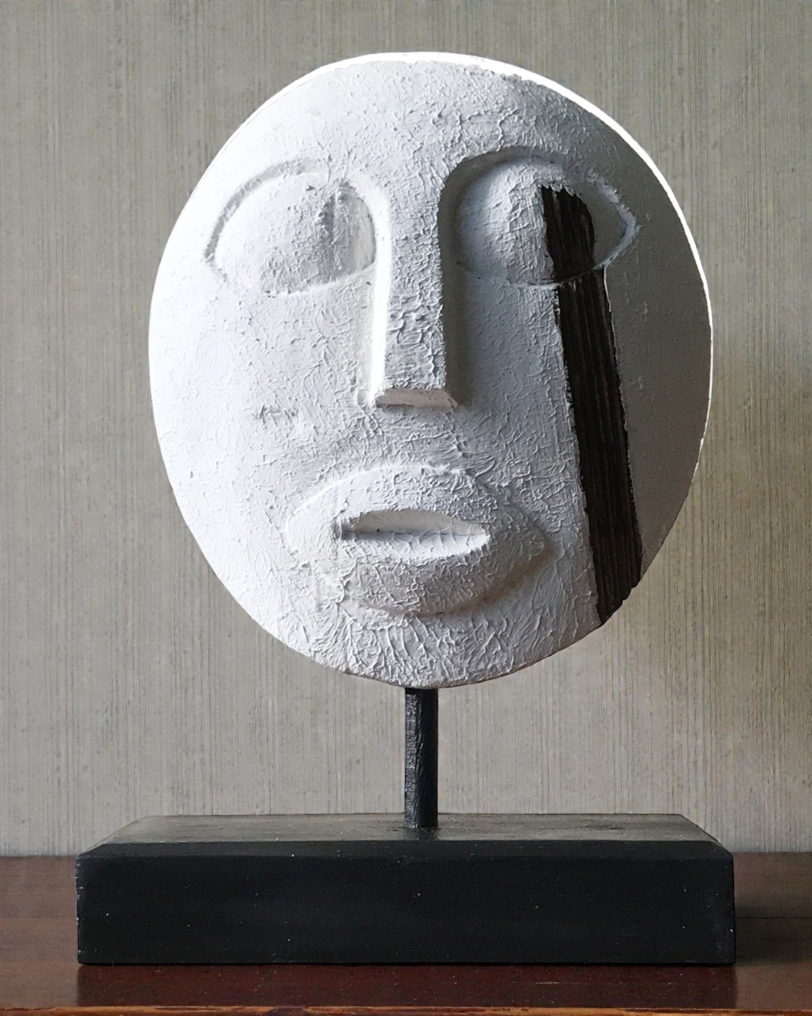 Timori maszk, az ősök őrzője 27x20 cm – Fehér