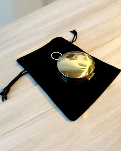 Vízálló Réz Iránytű Világító Hatással - Szükséges Túrázáshoz és Kempingezéshez, személyre szabható gravírozással