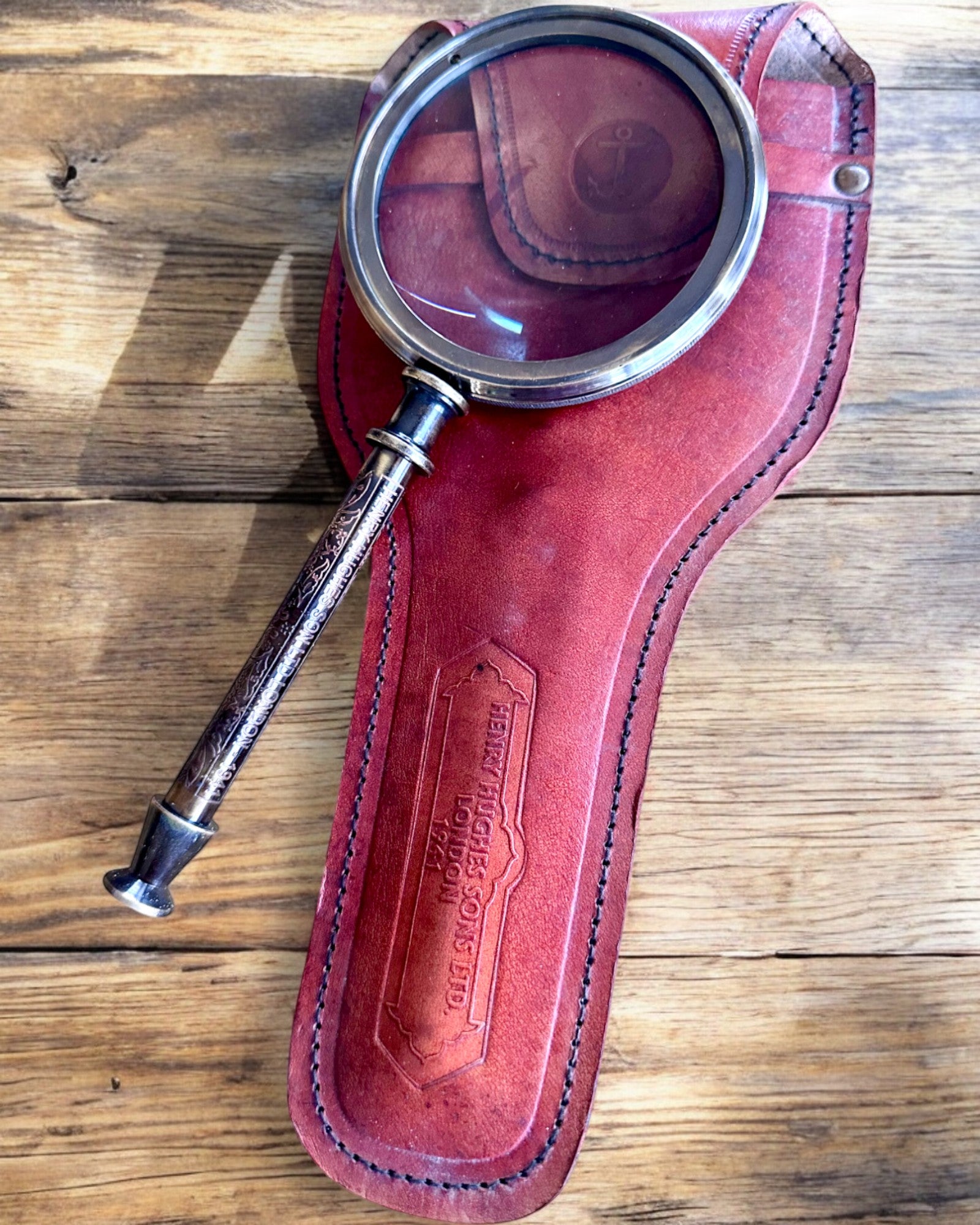 Lupa Mosiężna Navigator 1941 z Etui Skórzanym – Ręcznie Wykonana, Premium, możliwość personalizacji na prezent