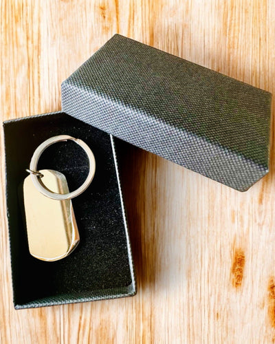 Rozsdamentes Acél Katonai ID "Dog Tag" – Személyre Szabott Gravírozás