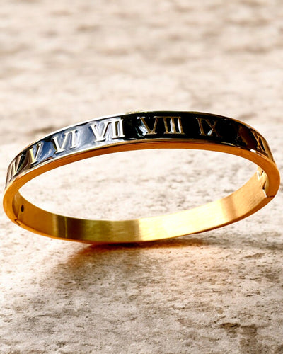 "Czas Elegancji" karkötő - arany színű rozsdamentes acél római számokkal, gravírozási lehetőséggel