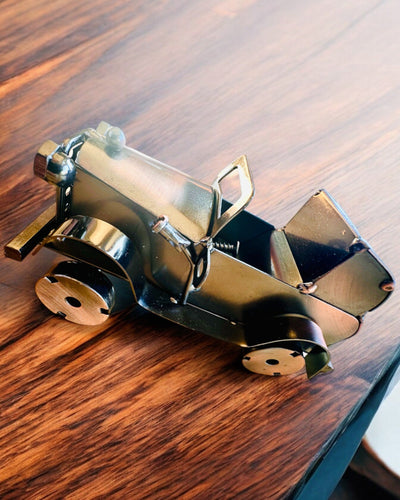 Retro klasszikus autó, vasból készült - "Vintage Drive" kollekció, autómodell, személyre szabható gravírozással ajándékba