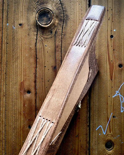 Bőr Emlékkönyv Örökség – Személyre szabott jegyzetfüzet 25 × 33 cm