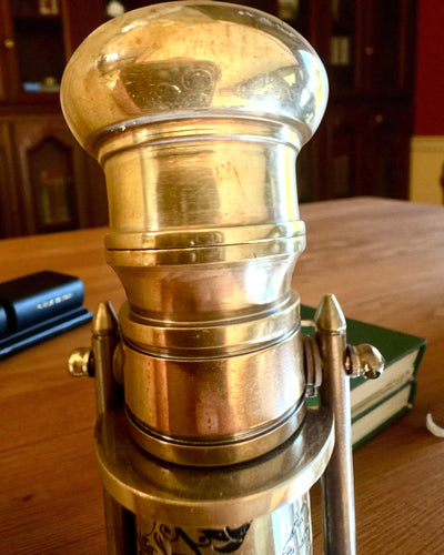 Navigátorbot 2.0 iránytűvel és rejtett távcsővel, személyre szabható gravírozással ajándékba