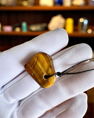 Intenciós gyertya Tigris Erő – Magabiztosság és jólét, 250 ml, a kupak személyre szabásának lehetősége ajándékba