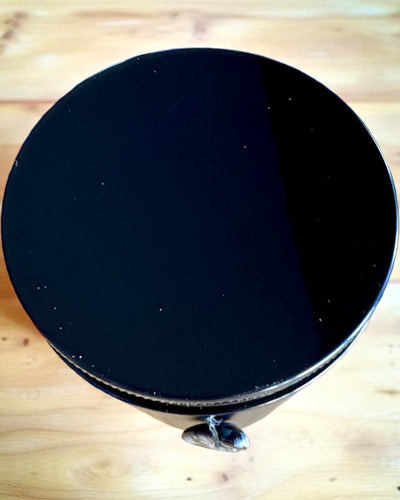 Intenciós obszidián szójagyertya – önbizalom és belső erő, 250 ml, személyre szabható ajándéknak