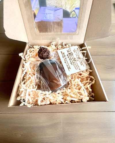 Intenciós gyertya Tigris Erő – Magabiztosság és jólét, 250 ml, a kupak személyre szabásának lehetősége ajándékba