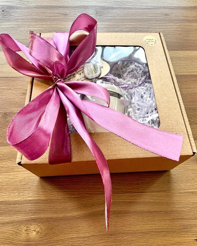 Intenciós szójagyertya ametiszttel – nyugalom, harmónia és tisztulás, 250 ml, személyre szabható ajándéknak