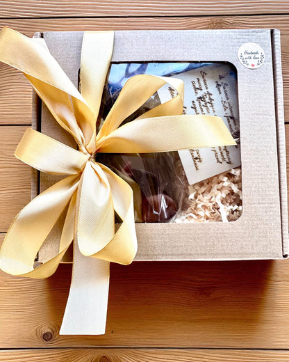 Intenciós gyertya Tigris Erő – Magabiztosság és jólét, 250 ml, a kupak személyre szabásának lehetősége ajándékba