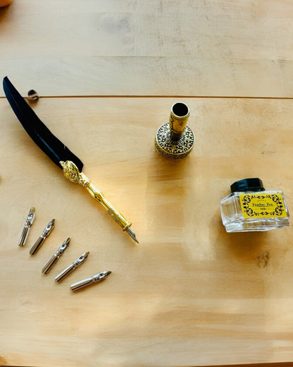 Elegáns Lúdtoll Kiegészítő Készlettel - Royal Quill, gravírozással személyre szabható