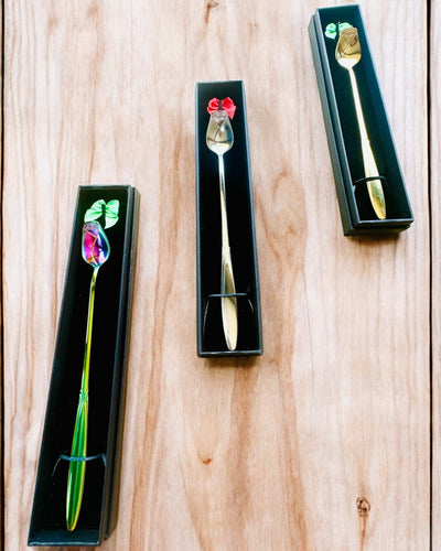 Személyre szabott Rózsa Kanál Gravírozási Lehetőséggel ajándékba - 3 választható színváltozat