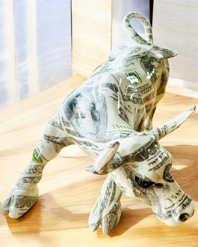 Dekoratív "BullArt" Bika Szobor – Egyedi Művészet Gravírozási Lehetőséggel - 4 színváltozatban, személyre szabott ajándékként