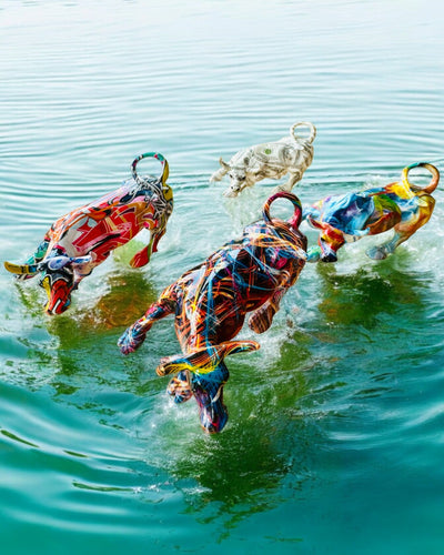 Dekoratív "BullArt" Bika Szobor – Egyedi Művészet Gravírozási Lehetőséggel - 4 színváltozatban, személyre szabott ajándékként