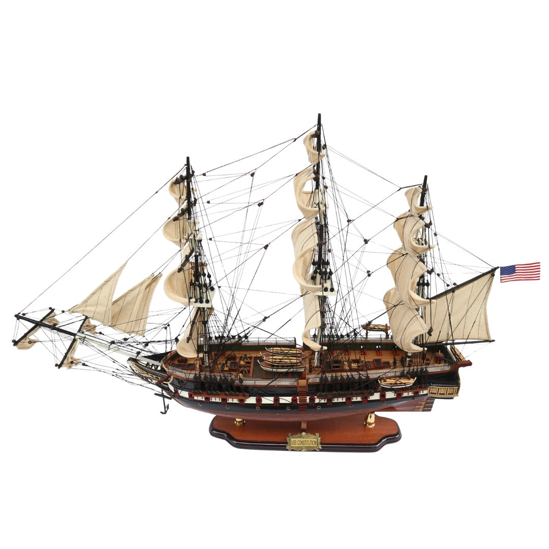 Exkluzív nagy USS Constitution vitorláshajó-modell, 100cm, személyre szabható gravírozással
