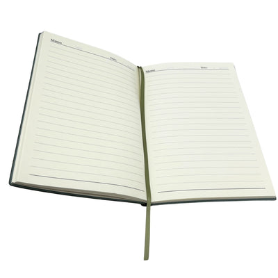 Elegancki Zestaw Prezentowy z Personalizowanym Grawerem - Skórzany Notes A5 w Oliwkowej Zieleni z Długopisem i Zapasowym Wkładem w Estetycznym Pudełku Prezentowym