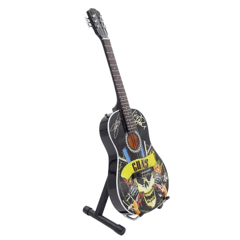 Guns N' Roses Tribute MGT-3124 klasszikus mini gitár személyre szabható gravírozási lehetőséggel, ideális ajándék gitárosnak, mahagóni fából készült, magasság: 25 cm