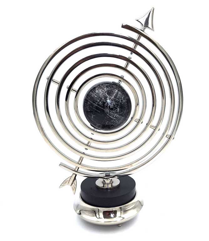 Gömbasztrolábium földgömbbel, 44,5 cm, ezüstszínben, személyre szabható gravírozással