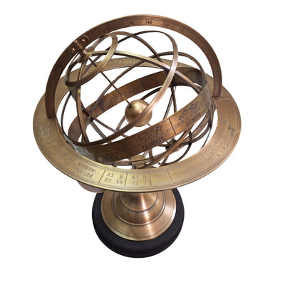 Sárgaréz asztrolábium gravírozással – elegáns dolgozószoba-dekoráció, 52 cm magas