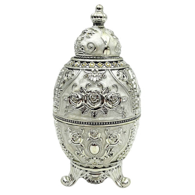 Ezüstszínű, nyitható Fabergé-tojás gravírozási lehetőséggel