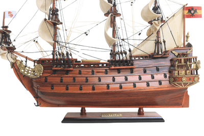 Exkluzív San Felipe vitorláshajó-modell - SF4, személyre szabható gravírozással