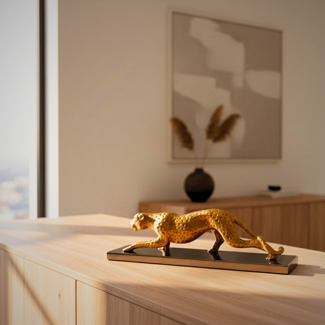 Elegancka Figurka Dekoracyjna Lampart Złoty 42cm z Personalizowanym Grawerem