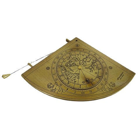 Gunter H39 sárgaréz napkvadráns fa talppal, gravírozással személyre szabható, ideális ajándék a csillagászat kedvelőinek, magasság 17 cm, elegáns ajándékcsomagolás
