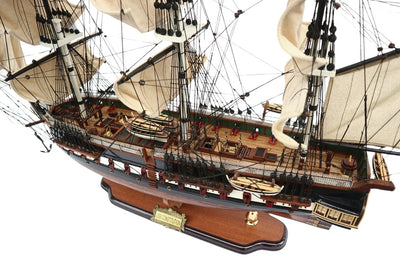 Exkluzív nagy USS Constitution vitorláshajó-modell, 100cm, személyre szabható gravírozással