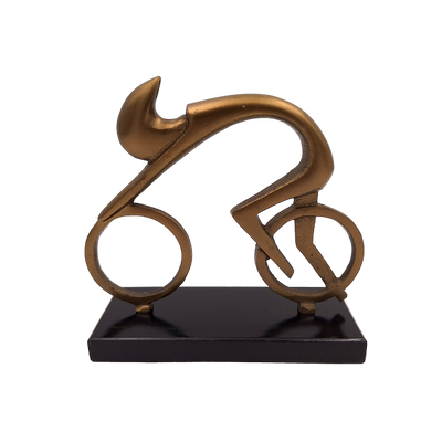 Kerékpáros figura Kerékpáros VB26/9 gravírozással - elegáns ajándék kerékpárosoknak, magasság 18 cm, sárgaréz és fekete, minimalista beltéri dekoráció