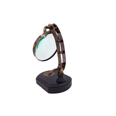 Elegancka lupa na drewnianej podstawie z regulacją, możliwość personalizacji grawerem, idealna na prezent, wysokość 20 cm, szkło powiększające 10 cm, mosiężna obudowa i ramię
