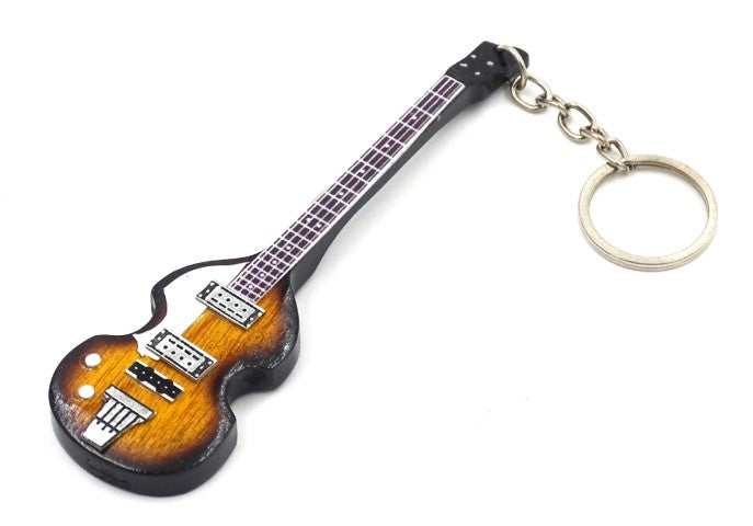 The Beatles basszusgitár alakú kulcstartó