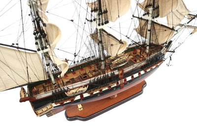 Exkluzív nagy USS Constitution vitorláshajó-modell, 100cm, személyre szabható gravírozással